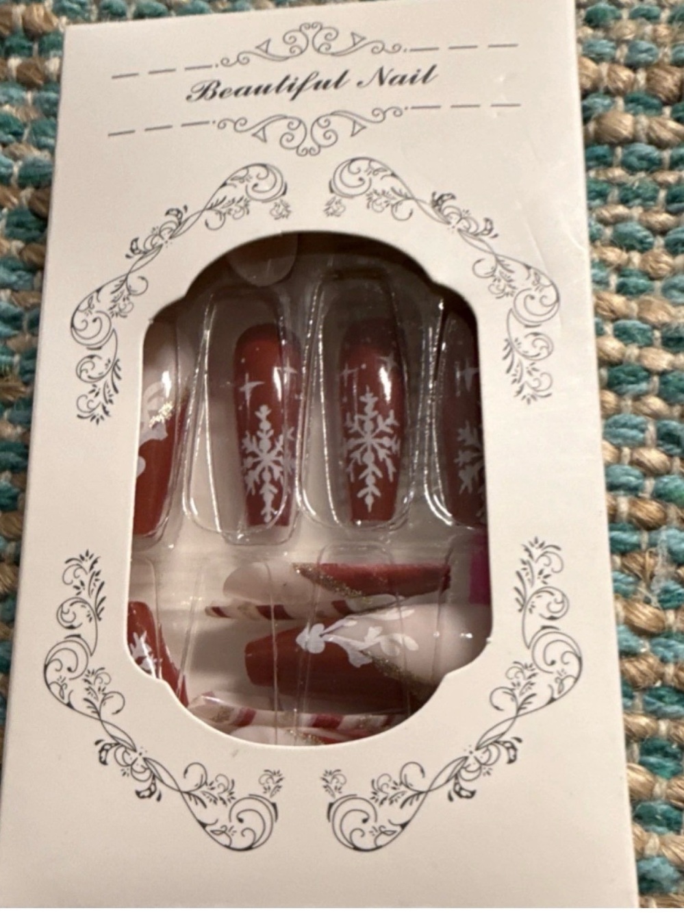 ❄️Red Snowflake Press-On Nails❄️